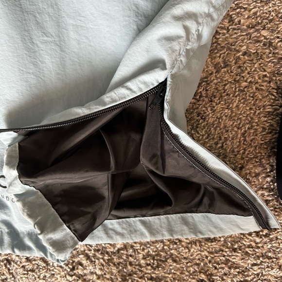 5/$25 Nicce London unisex hooded pullover windbreaker jacket large - Picture 9 of 14